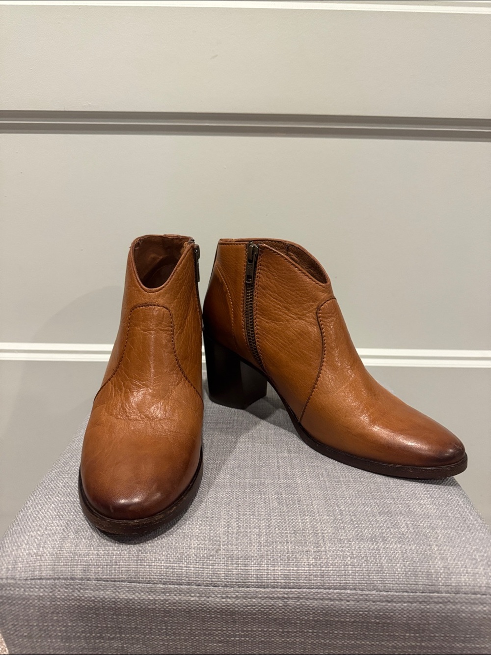 Frye Nora Zip Full Grain Cognac Leather Size 7B